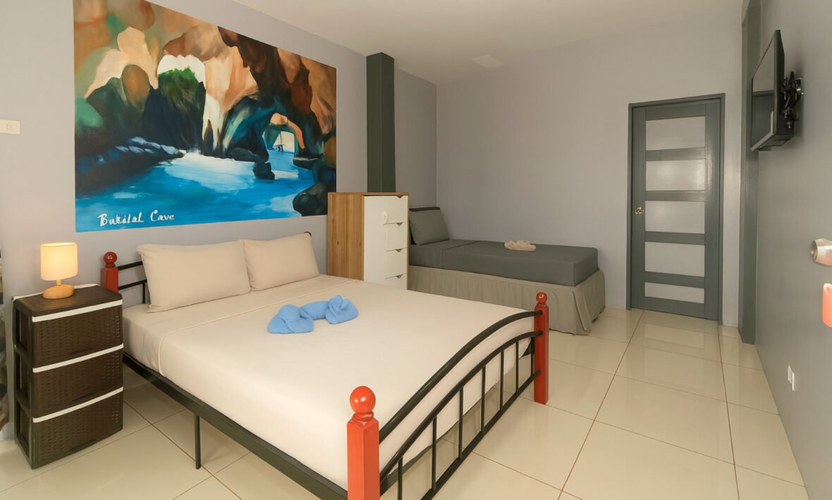 Bukilat Cave Superior Room 1